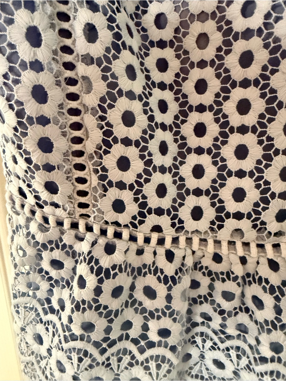 J. Crew Gorgeous Women's Light Blue Lace Peplum Sleeveless Top - Picture 7 of 10